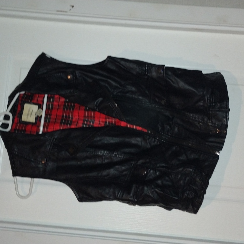 Women's vest